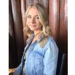 Meet your Posher, Gabi